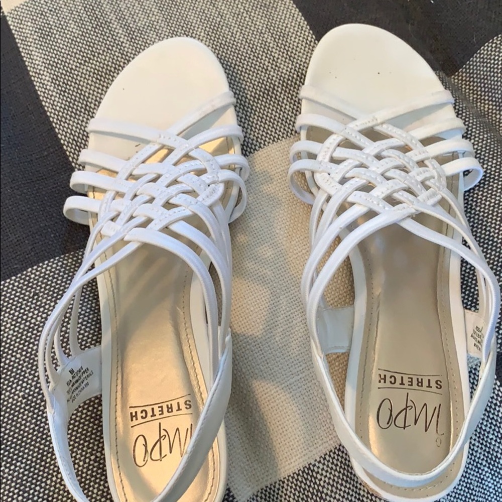 Impo size 8M white sandals